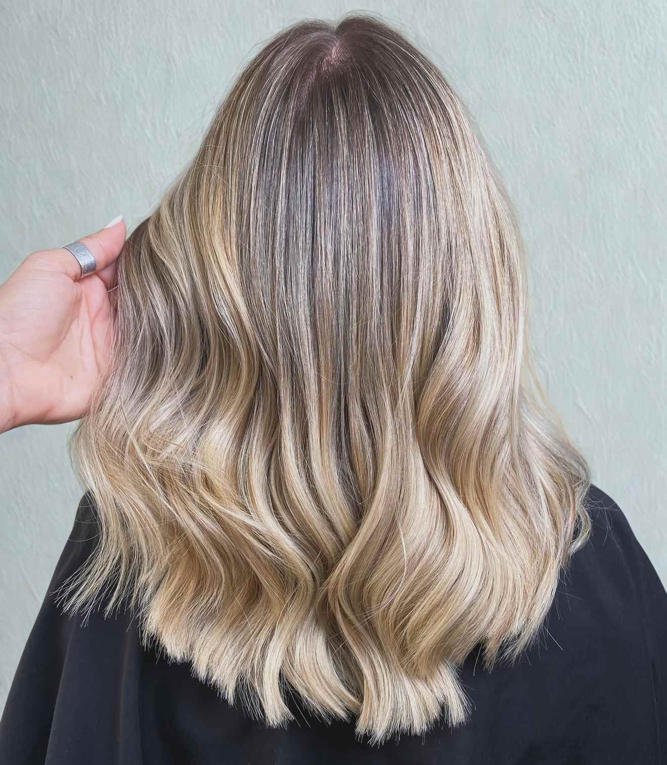 Coloración Wella Professional - Balayage y mechas en Providencia